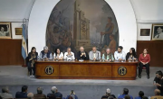 Taiana estuvo en la CGT: rechazó la reforma laboral y trató de marioneta a Milei