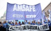 Paro docente en Santa Fe: Pullaro confirmó que descontará el día y maestros denuncian salarios miserables