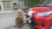 Cae denunciante de atraco en posesión de armas
