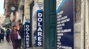 El dólar paralelo rompe la barrera de los Bs. 13 en medio de incertidumbre económica y tensión electoral