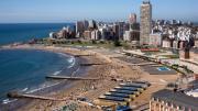 Se supo cuánto costará alquilar hospedaje y carpa este verano en Mar del Plata: los precios para las vacaciones
