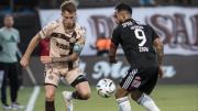 Platense y Riestra empataron en Vicente López y le dieron aire a Boca y River