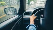 Conducción segura bajo la lluvia