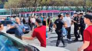 Taxistas y choferes de app se agarraron a las piñas en Aeroparque