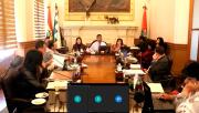 Concejo paceño aprueba ley contra parqueos tarifados, aunque su vigencia está cuestionada