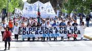 En 13 fotos, así fue la marcha de ATEN en adhesión al paro nacional en Neuquén
