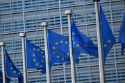 La UE pide a Hamás y a bandas no amenazar con enfrentamientos el algo el fuego en Gaza