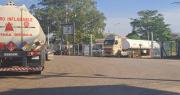 Se registra ingreso de cisternas con combustible importado a la refinería de Palmasola