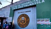 Policía es dado de baja por intentar introducir droga en el penal de Palmasola
