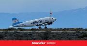 El histórico avión DC-3 modernizado aterrizó en El Calafate y hoy llega a El Chaltén