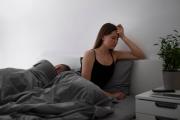 Esta es la planta rica en propiedades relajantes que te ayudará a dormir como un bebé: aprende a preparar la infusión