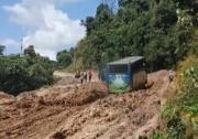 Habitantes de Apolo enfrentan crisis por carreteras intransitables