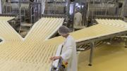 Sueldo de 1.750 euros y sin experiencia: dos fábricas de España buscan trabajadores con incorporación urgente