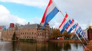Holanda busca trabajadores españoles: empleo fijo con casa gratis, dietas y sueldos de hasta 3.700 euros al mes