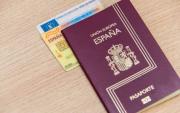 ¿Cómo se consigue la nacionalidad española?: hasta diez años de residencia y dos exámenes