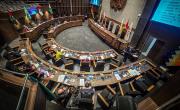 Senadores aprueban ley de importación de combustible en situación de emergencia