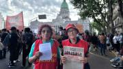 “Tenemos que unir todas las luchas”: la voz de una jubilada que marcha cada miércoles frente al Congreso
