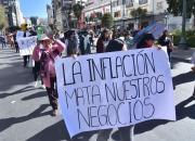 ¿Qué dice la ley que suspende temporalmente los embargos y posterga el pago de créditos de vivienda social?