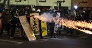 Varios heridos durante masiva protesta en Perú tras instalarse nuevo gobierno