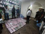 Policía descubre centro de acopio de drogas en Sipe Sipe y aprehende a extranjeros