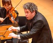 Filarmónica de Los Ángeles celebra legado de Dudamel con el programa Gustavo's fiesta