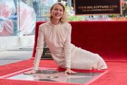 Naomi Watts recibió su estrella en el Paseo de la Fama de Hollywood