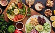 Qué comer en primavera: los mejores alimentos para cuidar la salud y sentirte con más energía