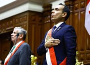 Congreso peruano inicia el camino para destituir al nuevo presidente