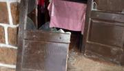 Robo a pocas cuadras del centro: destrozaron la puerta de un restaurante y fueron atrapados infraganti