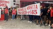 Cientos de hinchas de Independiente se reunieron para protestar contra la dirigencia