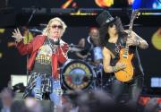 Guns N Roses vuelve a Argentina: el escándalo del 92, los forajidos de Menem y la tragedia que marcó su debut en River