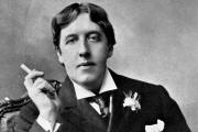 Biblioteca británica devuelve carnet de lectura de Oscar Wilde a 130 años de revocárselo