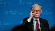 John Bolton, exasesor de Trump, enfrenta acusaciones por filtrar información clasificada: se presentó en el tribunal