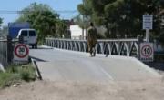Bahía Blanca: el Municipio paga 43 millones por el uso de puentes militares sobre el Canal Maldonado