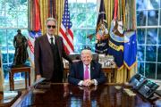 Andrea Bocelli le cantó a Donald Trump en el Despacho Oval