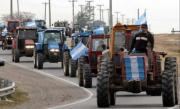 Llaman a un tractorazocontra la “estafa” de las retenciones cero de Javier Milei