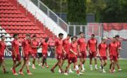 El Pincha afina el equipo para recibir al Lobo