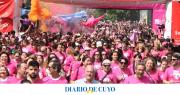 Con mateada previa, vivieron la caminata contra el cáncer de mama que batió record de participación
