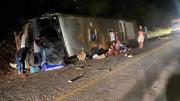 Tragedia en Brasil: al menos 16 muertos tras el vuelco de autobús turístico en Pernambuco