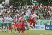¡De Infarto! Gilbert Álvarez se viste de héroe y villano para darle a Oriente una victoria agónica sobre Independiente -