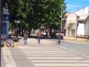 En video, cómo fue la emboscada de motoqueros de Hells Angels y Tehuelches: las imágenes del ataque en La Plata