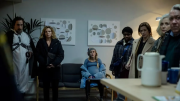 Netflix: la emotiva serie basada en una novela que conmueve con solo 6 capítulos