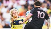 Otro día en la oficina: Lionel Messi hizo un hat-trick con el Inter de Miami en el 5-2 vs Nashville