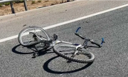 Ciclista sufre caída en la autopista La Paz–El Alto; se descarta fallecimiento