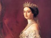 Quién fue Eugenia de Montijo, la emperatriz dueña de la lujosa corona que rompieron los ladrones tras el robo al Museo Louvre