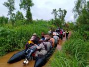 Rescatan a cinco personas atrapadas por la crecida del río Tarija