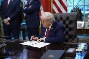 Trump firma orden ejecutiva para el funcionamiento legal de TikTok en EE.UU.