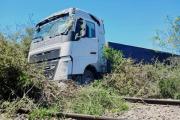 Camión con carga de harina protagonizó un accidente en Ruta 34, a la altura de Herrera