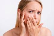 Deja atrás la resequedad de la piel con esta mascarilla a base de aceite de almendras y aloe vera: así debes aplicarla