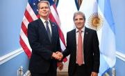 Argentina y Estados Unidos oficializaron la firma del swap por 20 mil millones de dólares